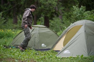 Две палатки